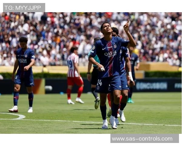 英超惊现历史冷门国米5-1逆袭巴黎圣日耳曼全场沸腾瞬间回顾