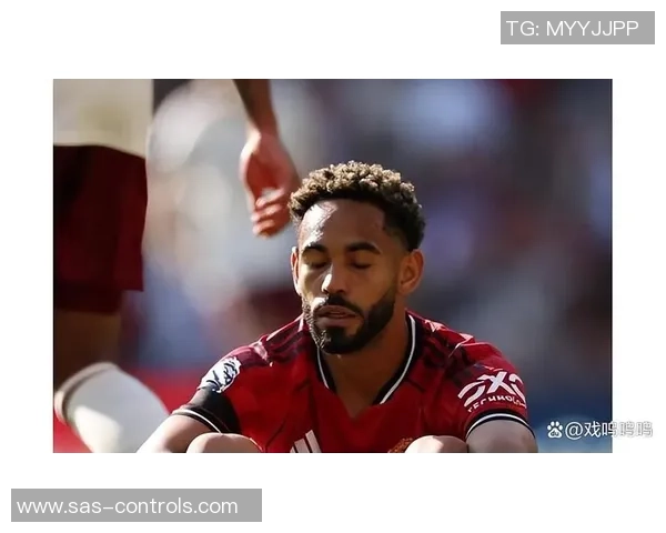 中超精彩对决那不勒斯险胜曼联帽子戏法引发争议判罚热议