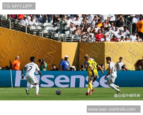 巴萨友谊赛大胜皇马6-2点球大战瞬间点燃全场激情