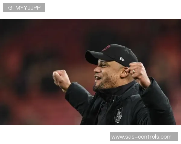 友谊赛惊现冷门拜仁凭乌龙球小胜本菲卡引发全场热议